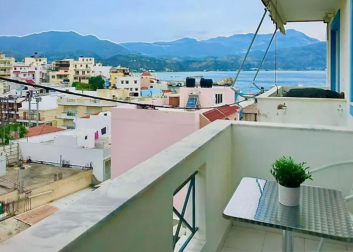 Lilis In Center With Sea View *